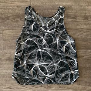 NIKE • WORKOUT TOP NWOT